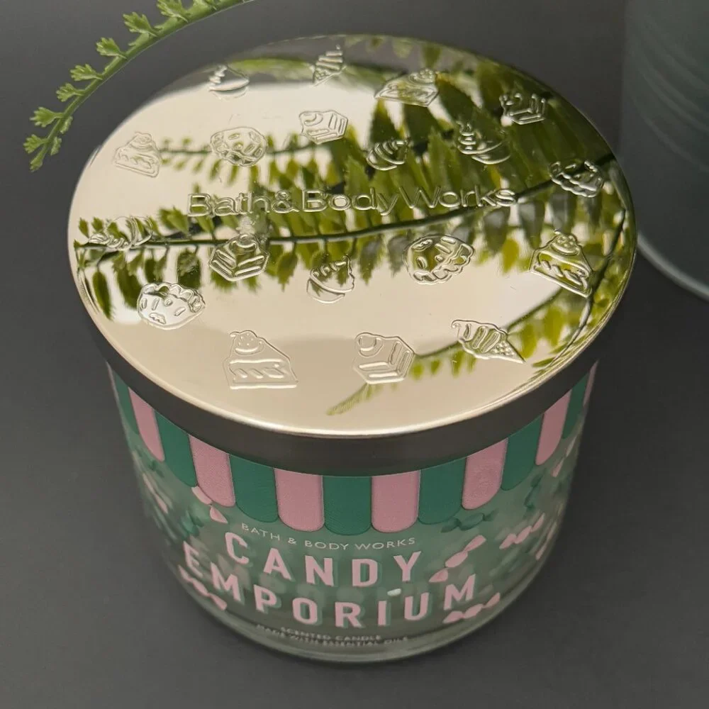 BBW Candy Emporium Bath & Body Works 3 Wick Candle - Picture 4 of 10